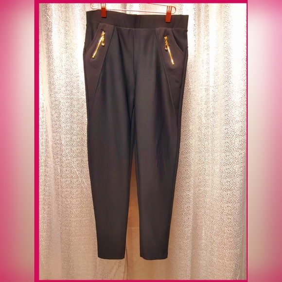 Women's Jogging-Hiking Pants - Picture 2 of 7